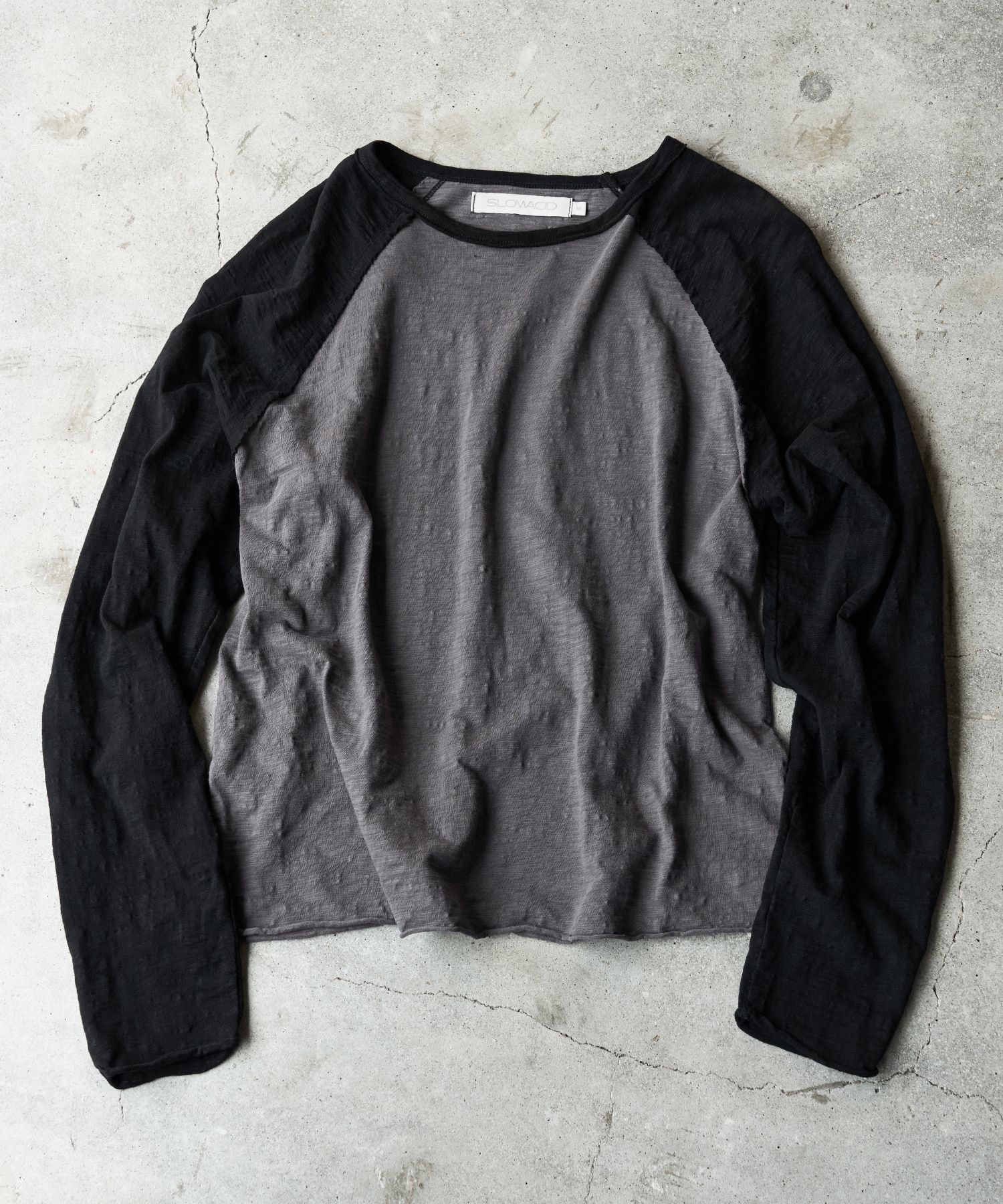 SLUB RAGLAN LONG SLEEVE [CHARCOAL]